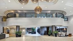 Embassy Suites by Hilton Minneapolis Airport