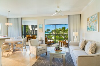 Sands At Grace Bay Sands At Grace Bay