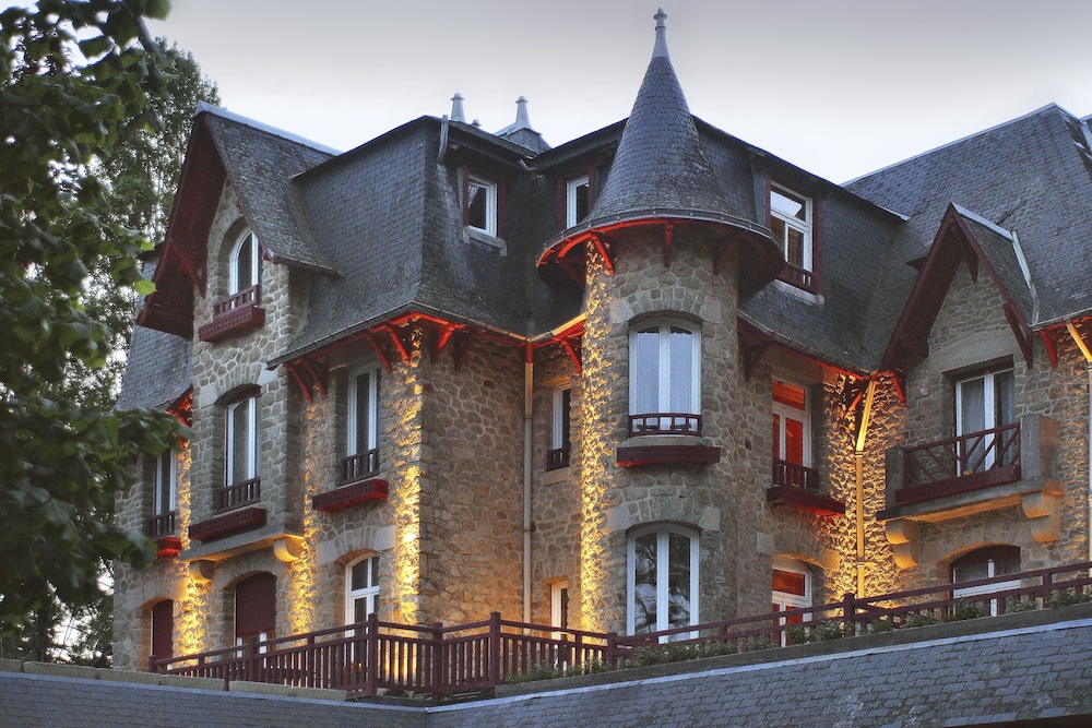 Hotel Castel Marielouise**** à La Baule