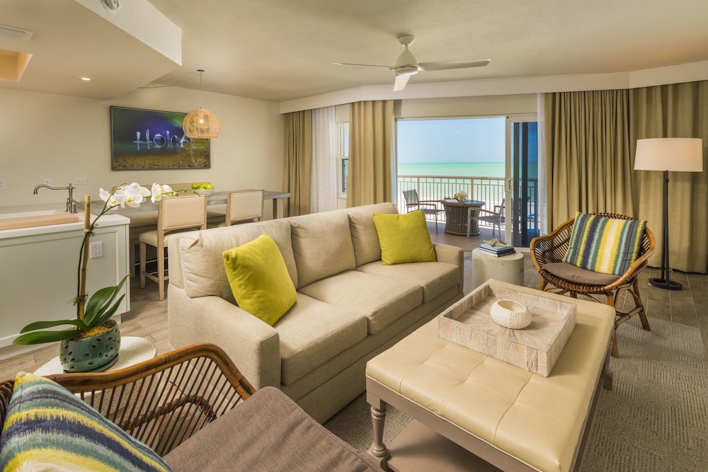 Beach House Suites By The Don Cesar Pinellas Price Address Reviews Beach House Suites By The Don Cesar