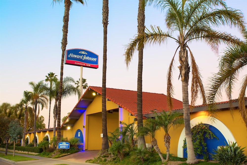 Howard Johnson Express Inn National City Ca 521 Roosevelt 91950 Hotel 1 Of 37