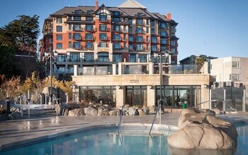 Oak Bay Beach Hotel Oak Bay Beach Hotel
