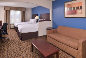 Holiday Inn Express Omaha West - 90th Street Holiday Inn Express Omaha West - 90th Street