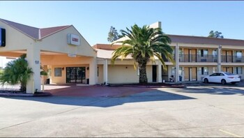 Motel 6 Lake Charles, LA Motel 6 Lake Charles, LA