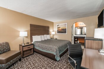 Days Inn by Wyndham Goodlettsville in Goodlettsville, Tennessee