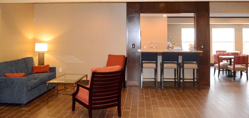 Comfort Suites New Braunfels Hotel Details Page Makemytrip Com
