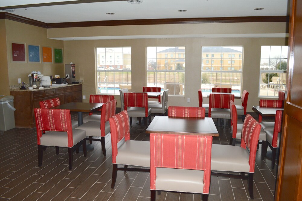 Comfort Suites New Braunfels Hotel Details Page Makemytrip Com