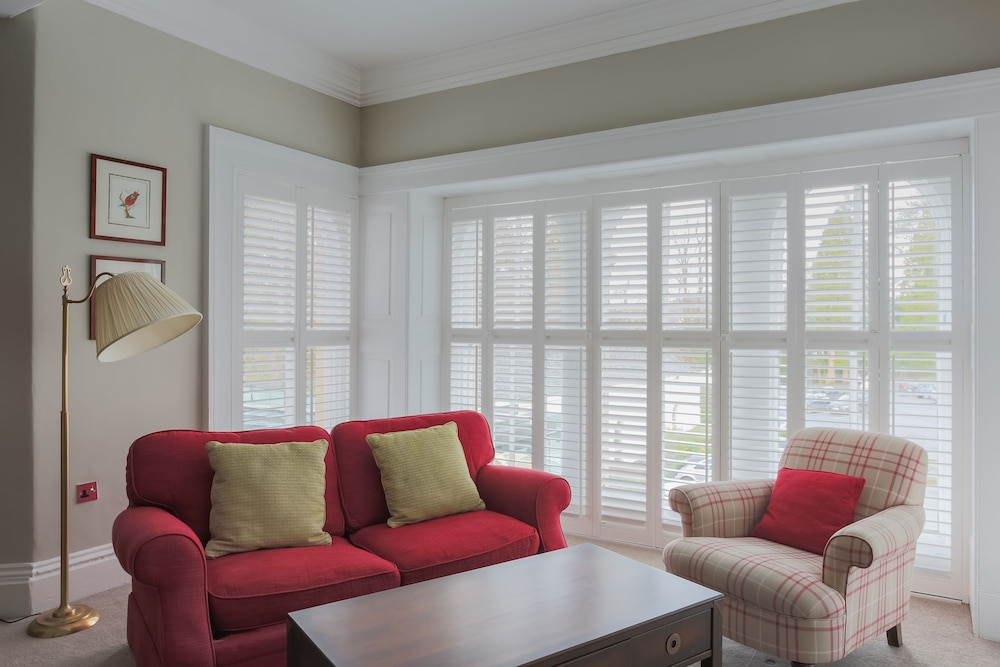 Laura Ashley The Belsfield Bria Price Address Reviews Laura Ashley The Belsfield Bria