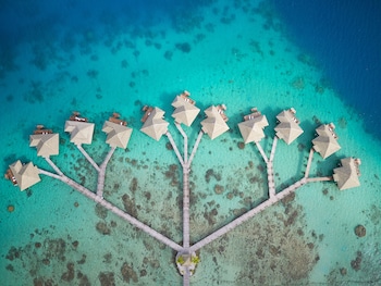 Royal Huahine