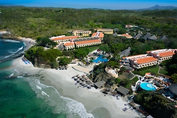 Grand Palladium Vallarta Resort & Spa - All Inclusive Grand Palladium Vallarta Resort & Spa - All Inclusive