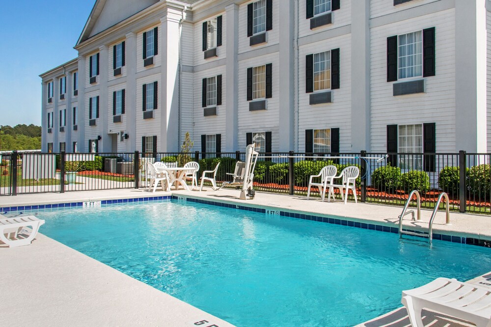 Pooler Ga Hotels Book Hotels In Pooler Ga Rs 3886 Get