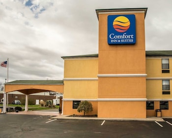 Comfort Inn & Suites Eastgate in Cincinnati, Ohio