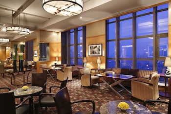 Intercontinental, Club Room