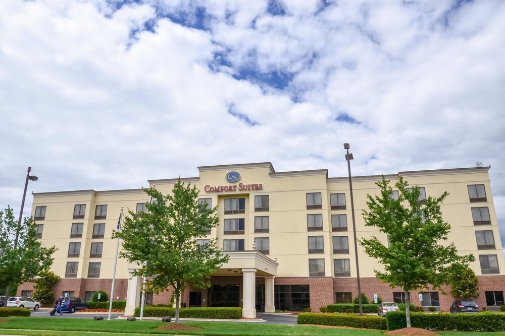 Comfort Suites Northlake Mecklenburg 3 7 9 Price Address
