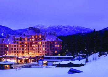Pan Pacific Whistler Mountainside Pan Pacific Whistler Mountainside