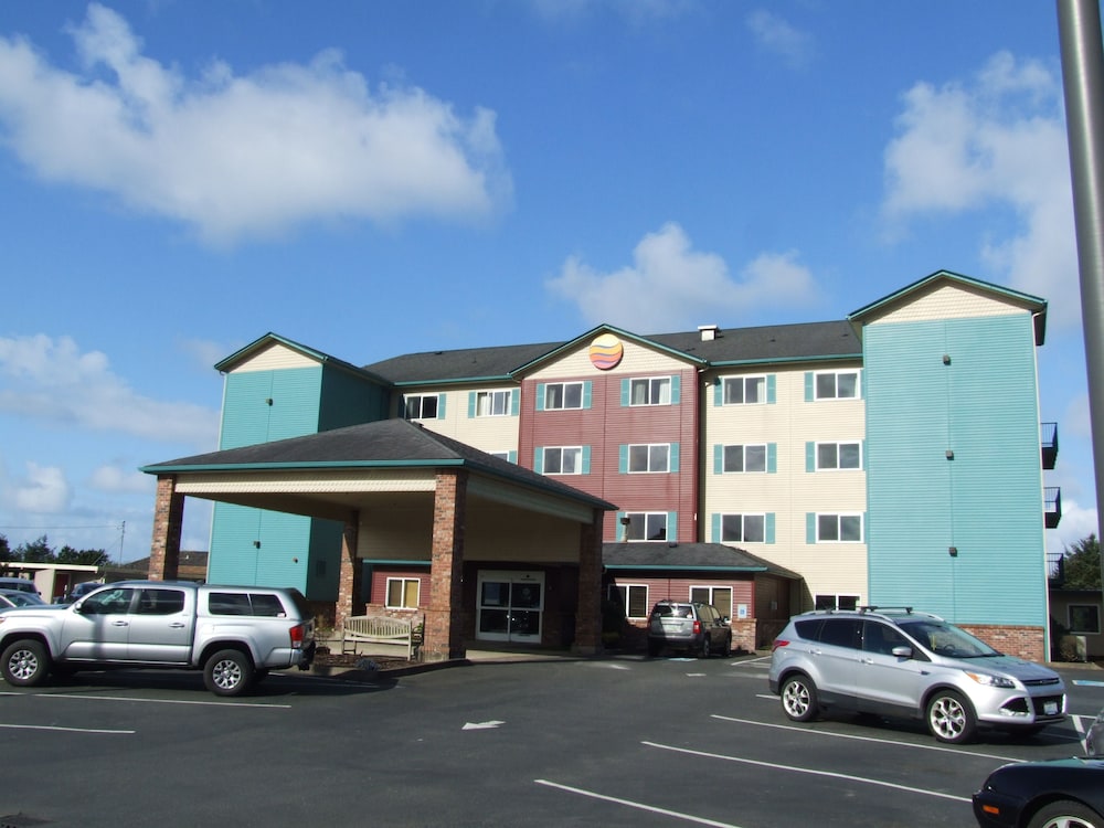 Comfort Inn And Suites Grays Harbor 1 1 4 Price Address