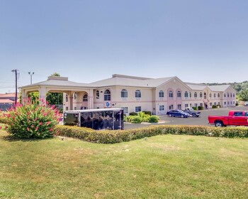 Quality Inn & Suites in Kerrville, Texas