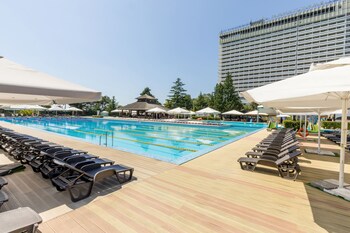 Grand Hotel Zhemchuzhina Grand Hotel Zhemchuzhina