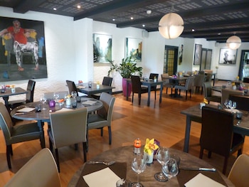 tarifs reservation hotels La Fontaine