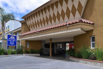 Americas Best Value Inn & Suites Anaheim Convention Center Americas Best Value Inn & Suites Anaheim Convention Center