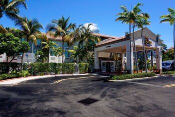 Sleep Inn & Suites Fort Lauderdale Airport Sleep Inn & Suites Fort Lauderdale Airport