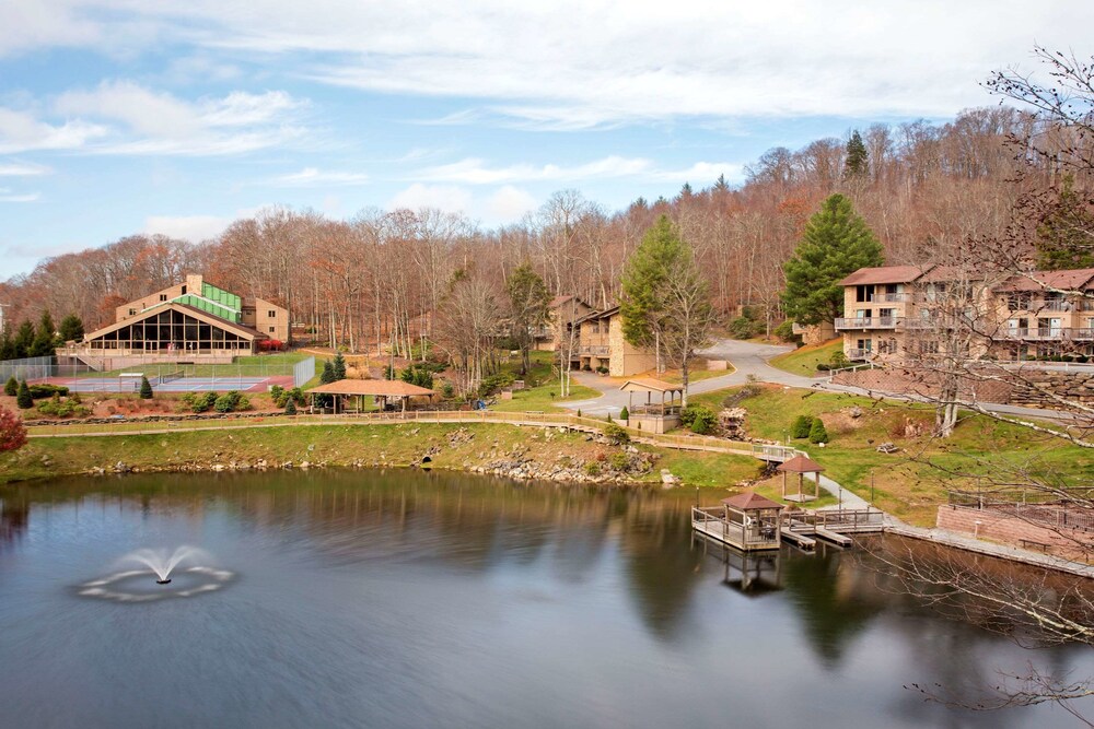 Bluegreen Vacations Blue Ridge Village An Ascend Resort Avery