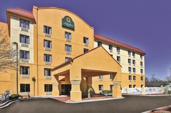 Pet Friendly Hotels near House of Blues Myrtle Beach in North Pet Friendly Hotels near House of Blues Myrtle Beach in North