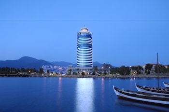 Wyndham Grand Izmir Ozdilek Wyndham Grand Izmir Ozdilek