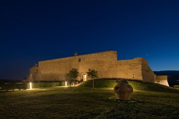 Castello di Gallano Castello di Gallano