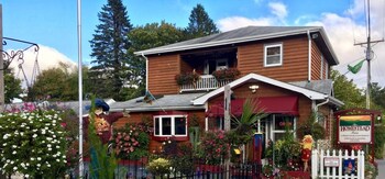 Hemlock Inn In Ing Rock North Carolina 1583162 Agreatertown Photo For