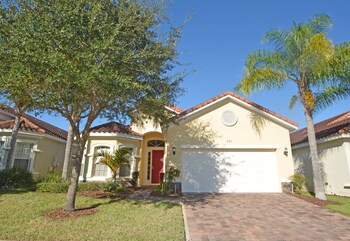 Rent A Villa Eagle Management Clermont in Clermont, Florida