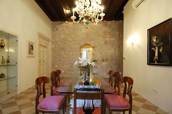 SUNce Palace Apartments SUNce Palace Apartments