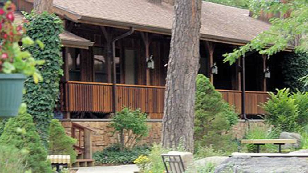 Shadow Mountain Lodge And Cabins Lincoln New Mexico Price