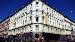 Urban House Copenhagen by MEININGER