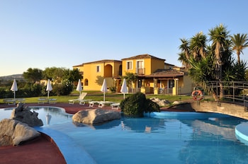 Valtur Sardegna Baia Dei Pini Resort Valtur Sardegna Baia Dei Pini Resort