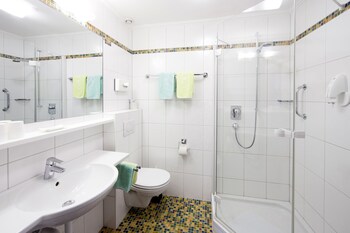 Pokój dwuosobowy typu Comfort, balkon, widok na góry