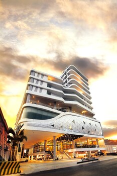 Golden Tulip Pontianak Golden Tulip Pontianak