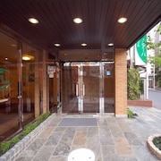 綠色涼棚飯店