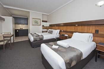 Hi-way Eight Motor Inn Hi-way Eight Motor Inn