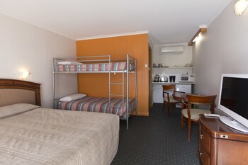 Pokój (Motel Room)