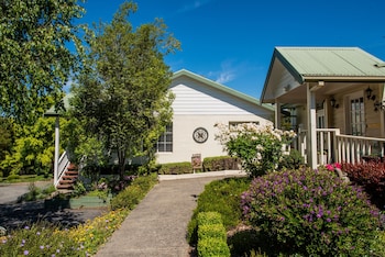 Yarra Gables Yarra Gables
