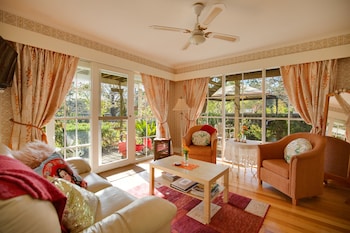 The Heart of Emerald Bed & Breakfast The Heart of Emerald Bed & Breakfast