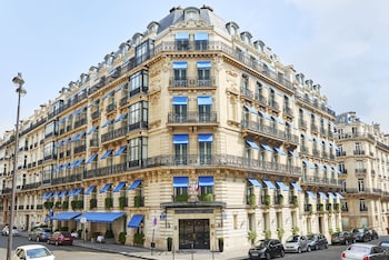 tarifs reservation hotels Hôtel de la Trémoille