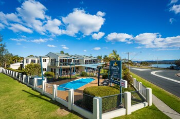 Sails Luxury Apartments Merimbula Sails Luxury Apartments Merimbula