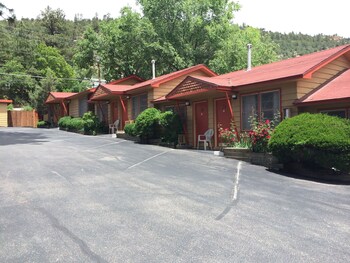 Caboose Motel Caboose Motel