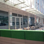 吉姆斯帕拉斯飯店