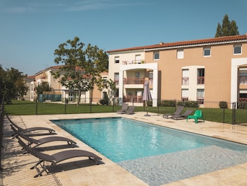 tarifs reservation hotels Garden & City Aix en Provence - Puyricard