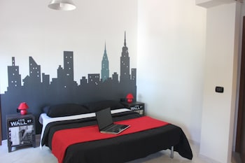 Metropolis Rooms & Services Metropolis Rooms & Services
