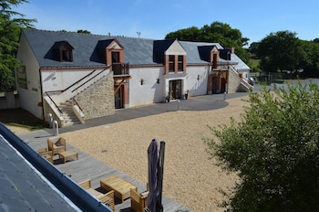 tarifs reservation hotels Logis Hôtel La Ferme du Blanchot