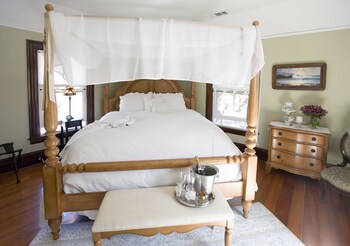 Emily's House Bed & Breakfast Emily's House Bed & Breakfast